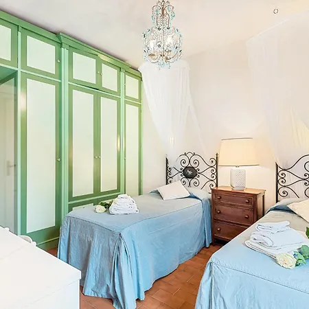 Il Tiglio - Dei Marmi *