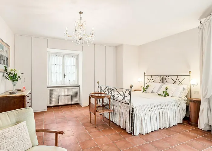 Il Tiglio - Dei Marmi *