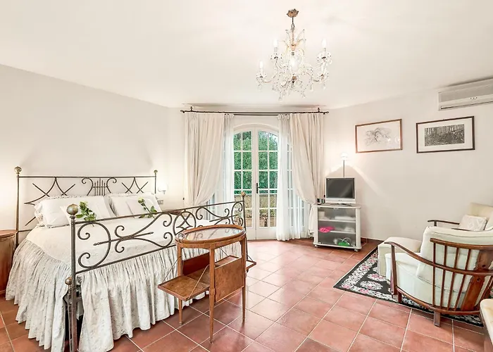 Il Tiglio - Dei Marmi